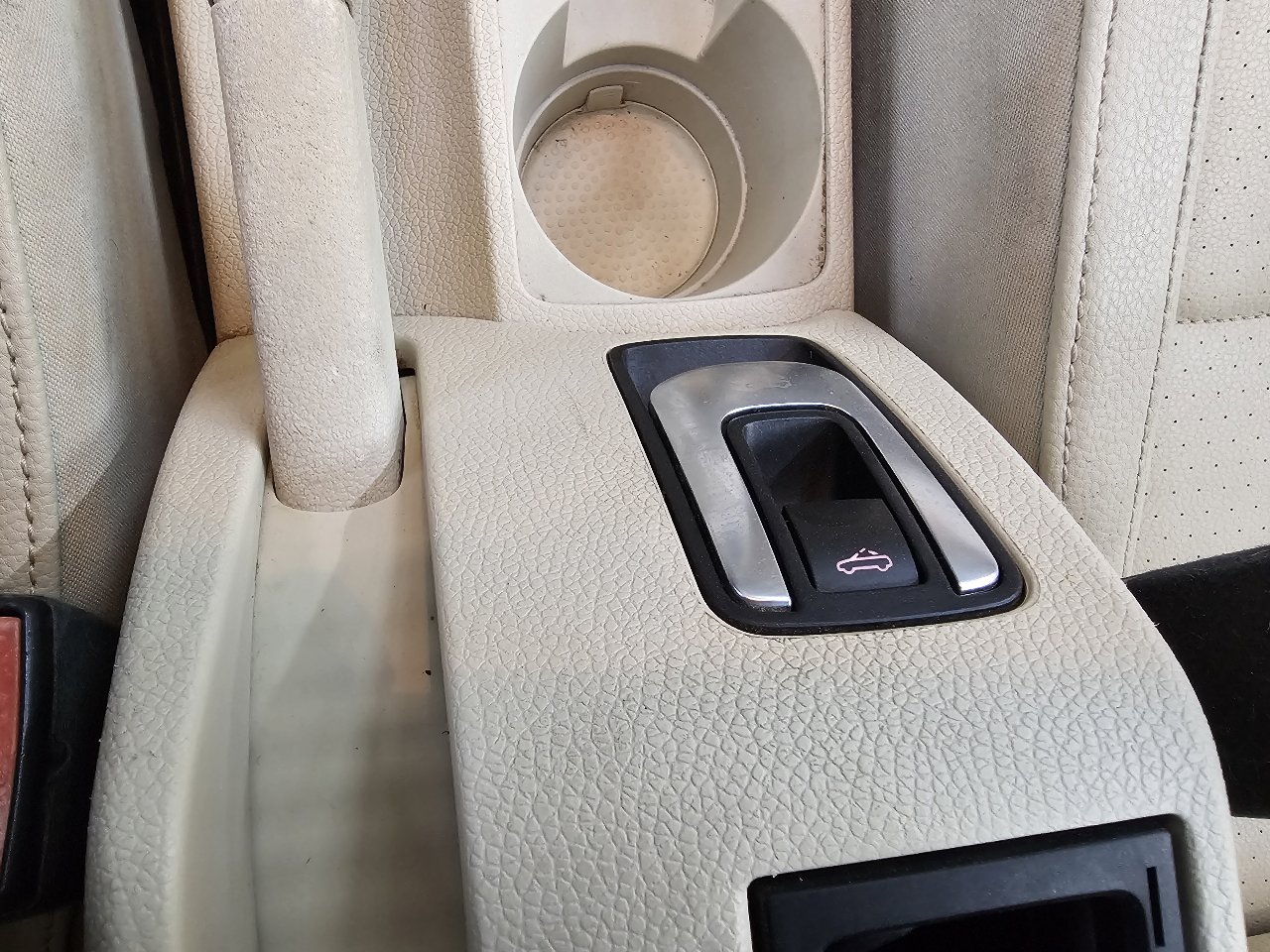 Used 2014 Volkswagen Eos Komfort image 36