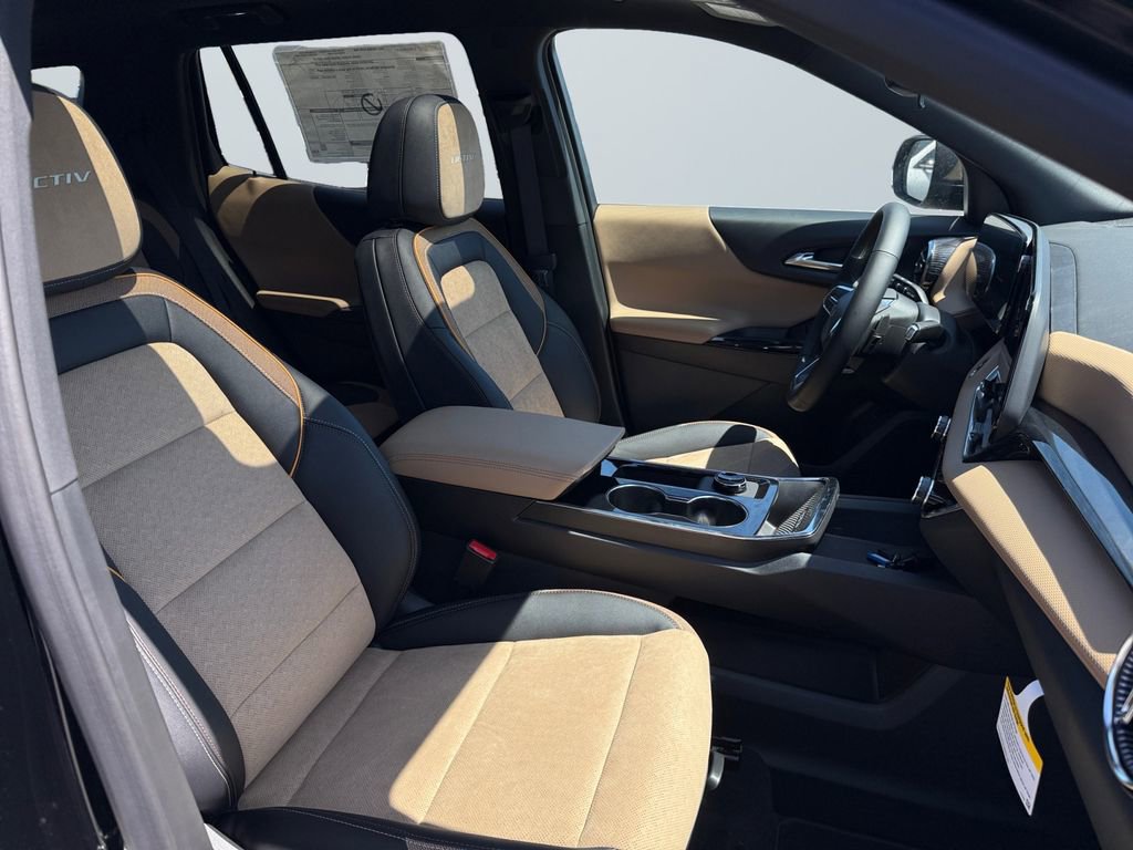 Used 2025 Chevrolet Equinox ACTIV image 15