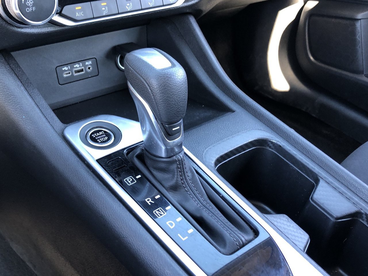 Certified 2023 Nissan Sentra SV FWD image 21
