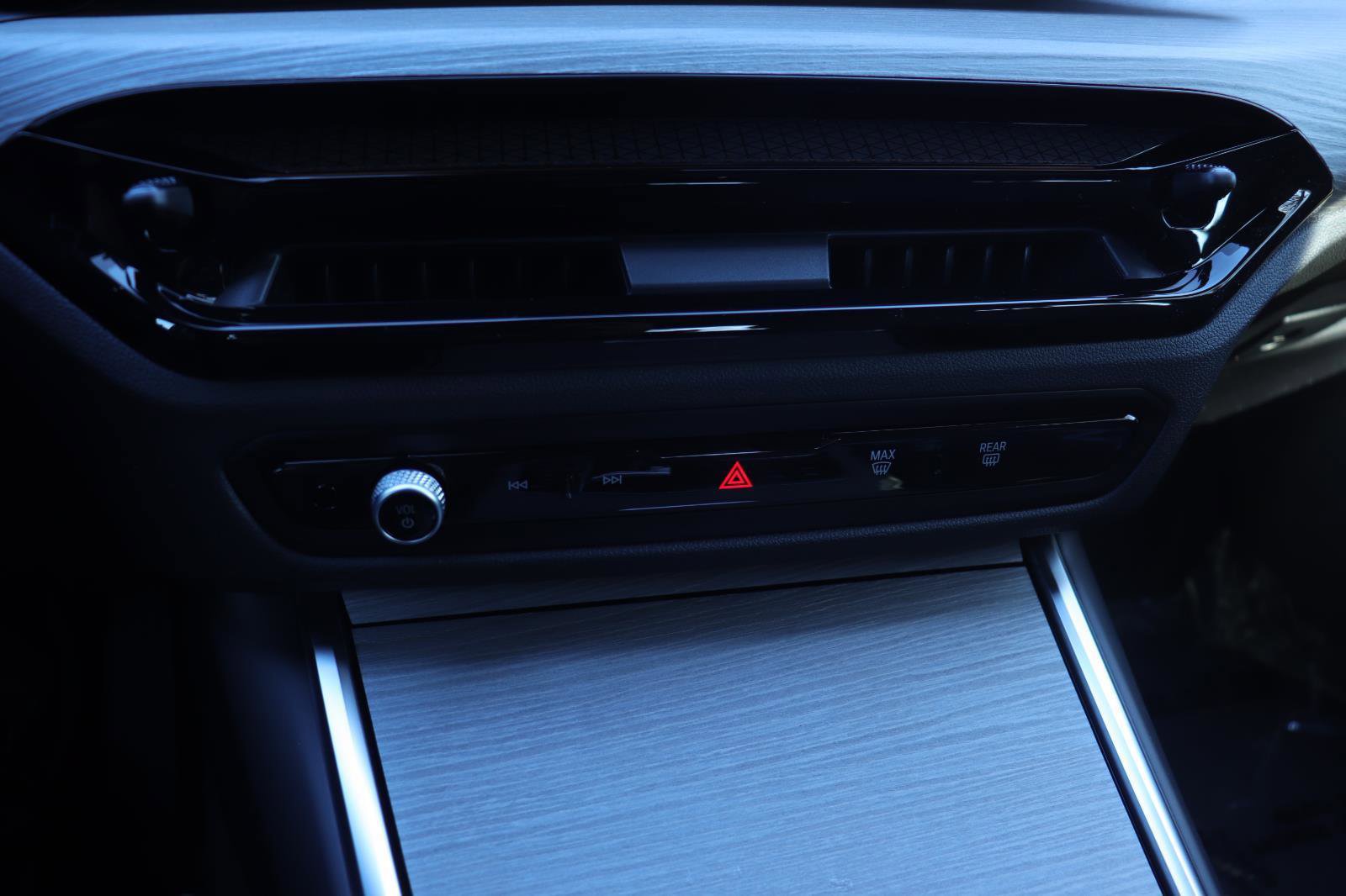 New 2026 BMW 430i w/ Premium Package RWD image 40