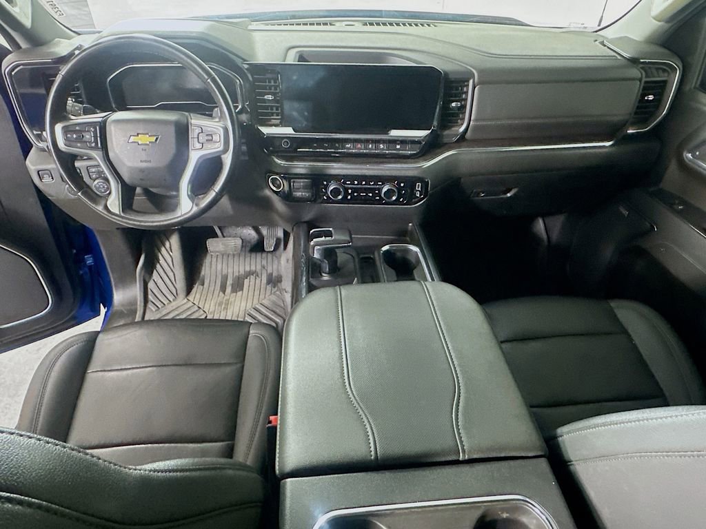 Used 2023 Chevrolet Silverado 1500 LTZ AWD/4WD image 16