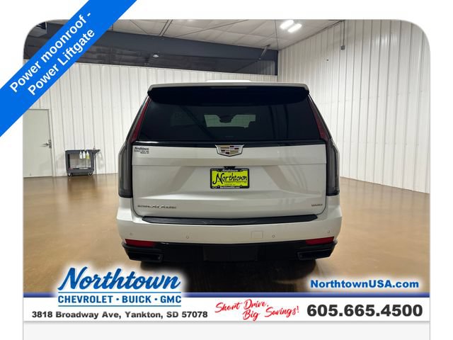 Used 2022 Cadillac Escalade Sport AWD/4WD image 4