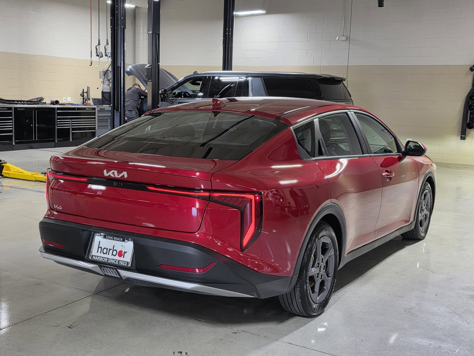 Used 2025 Kia K4 LXS image 7