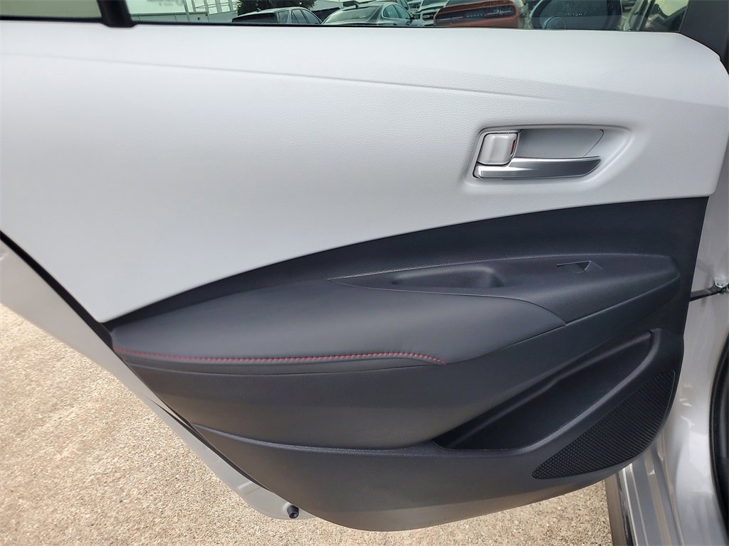 Used 2024 Toyota Corolla SE image 14