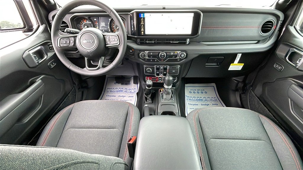 New 2025 Jeep Wrangler Unlimited Rubicon w/ Steel Bumper Group image 12