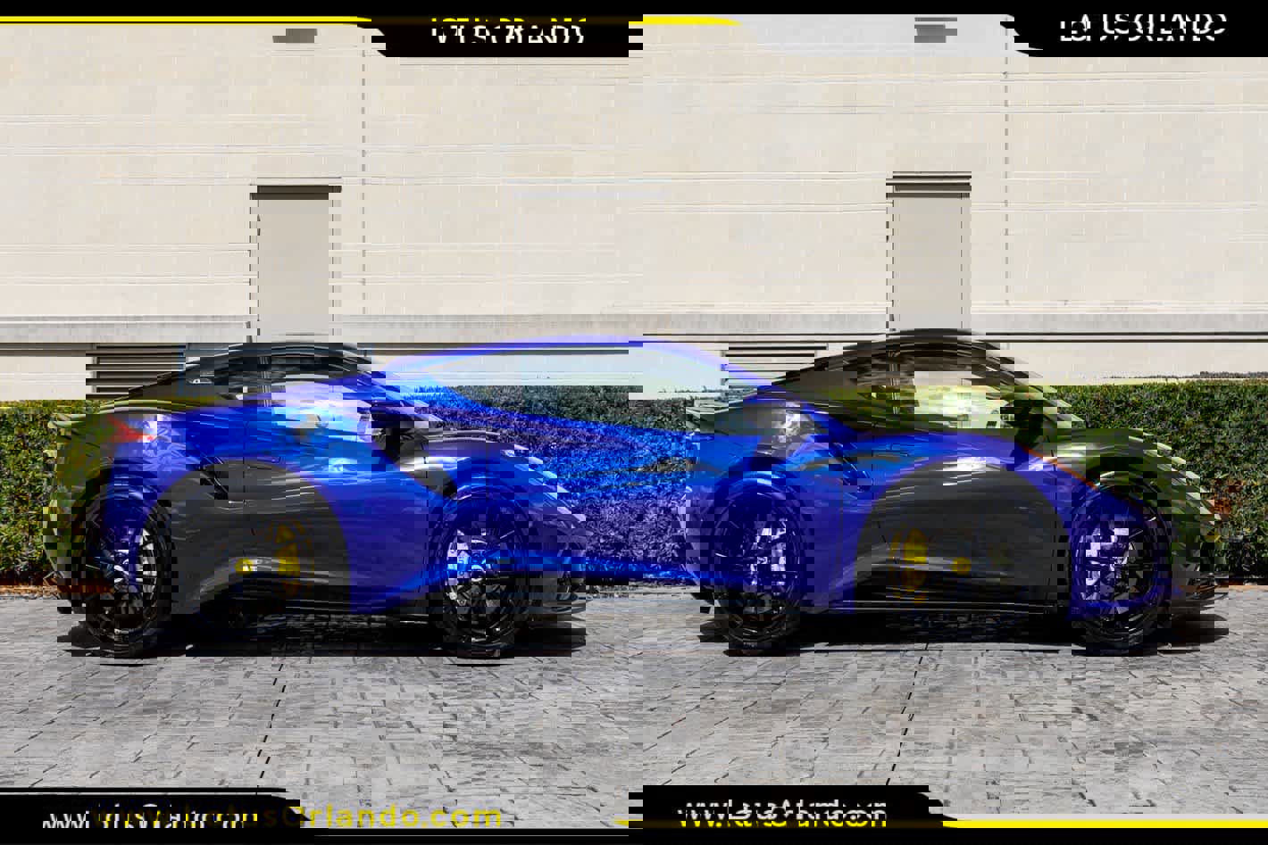 Used 2024 Lotus Emira First Edition image 18