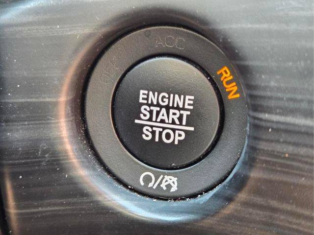 Used 2021 Jeep Grand Cherokee Laredo X RWD image 28