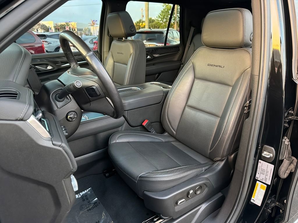 Used 2022 GMC Yukon Denali image 31