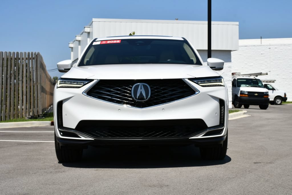 Used 2025 Acura MDX FWD w/ Technology Package image 3