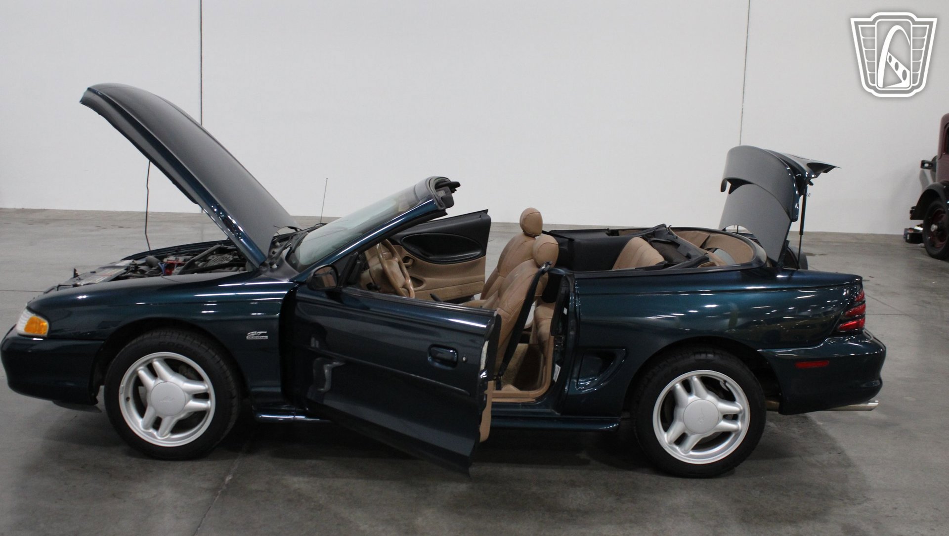 Used 1995 Ford Mustang GT RWD image 28