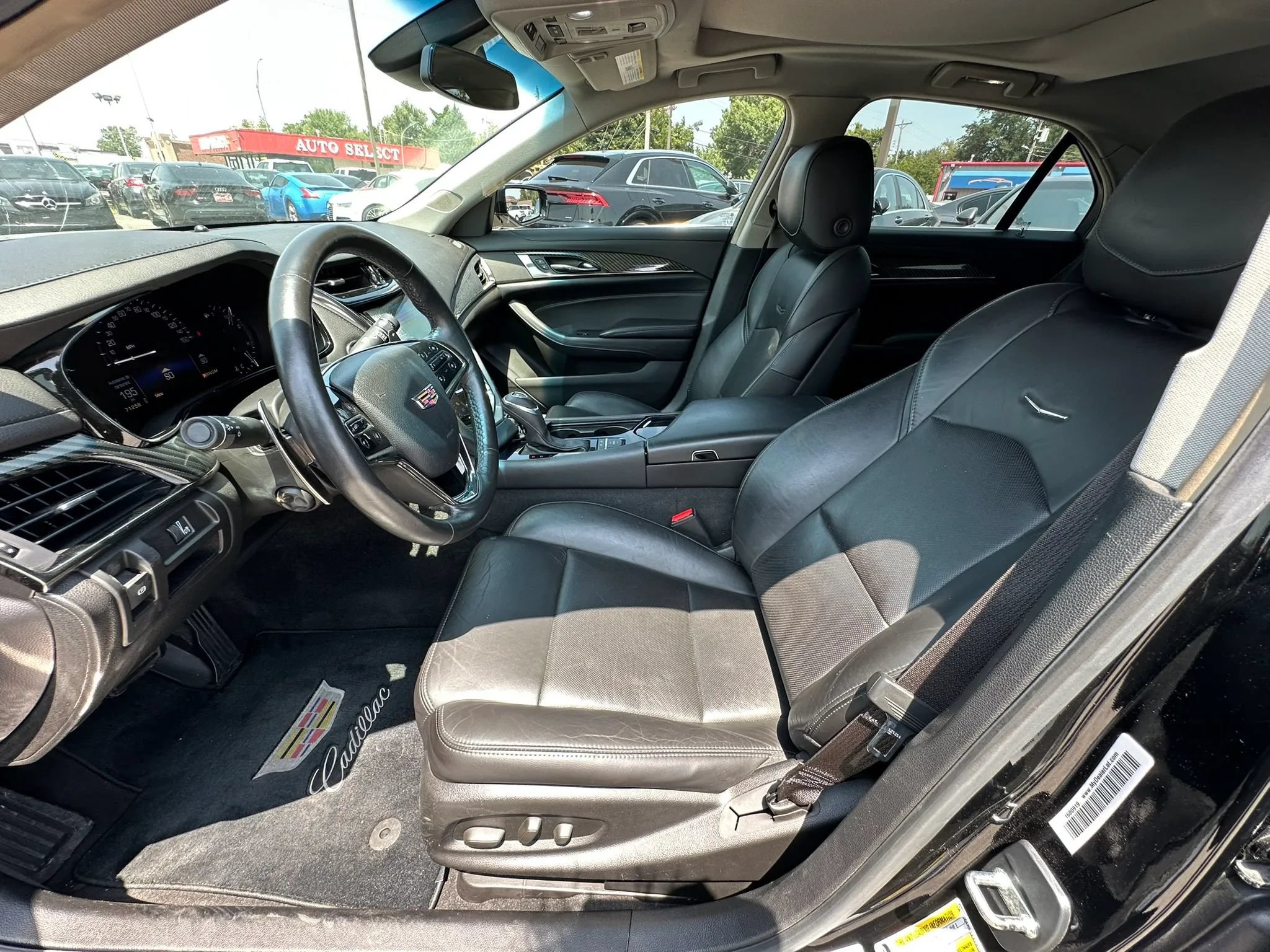 Used 2015 Cadillac CTS Luxury RWD image 10