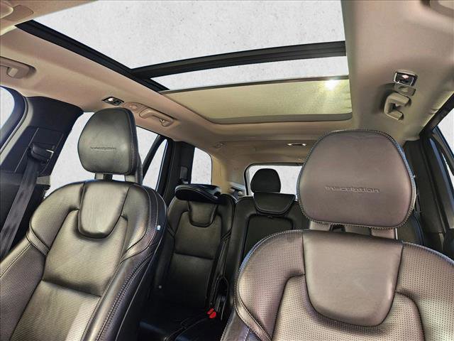 Used 2017 Volvo XC90 T6 Inscription w/ Vision Package image 22