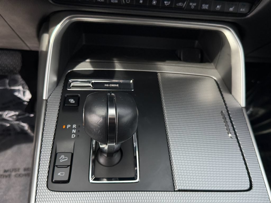 Used 2024 MAZDA CX-90 Plug-In Hybrid w/ Premium Plus AWD/4WD image 19