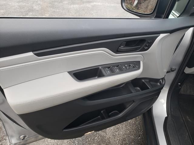 Used 2018 Honda Odyssey EX-L image 11