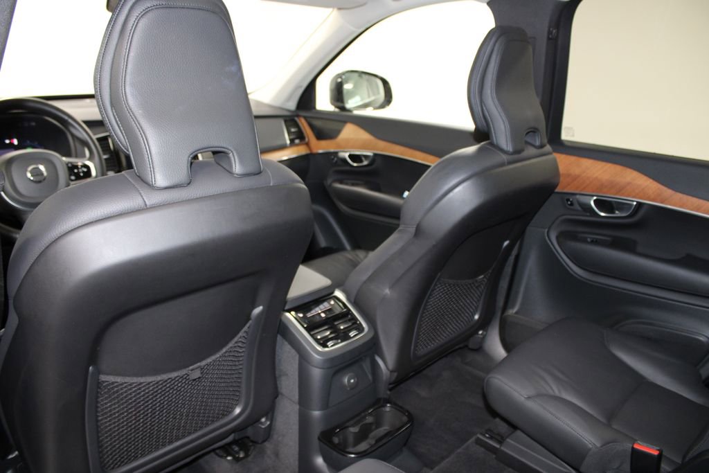 Used 2024 Volvo XC90 T8 Plus w/ Protection Package Premier AWD/4WD image 27