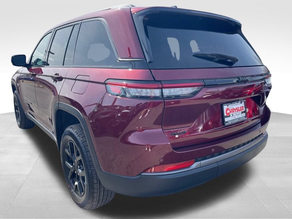 New 2026 Jeep Grand Cherokee Altitude AWD/4WD image 18