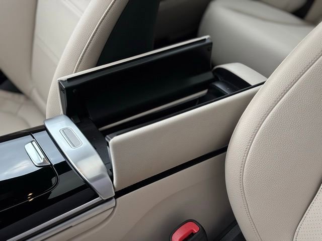 Certified 2023 Mercedes-Benz C 300 4MATIC Sedan image 41