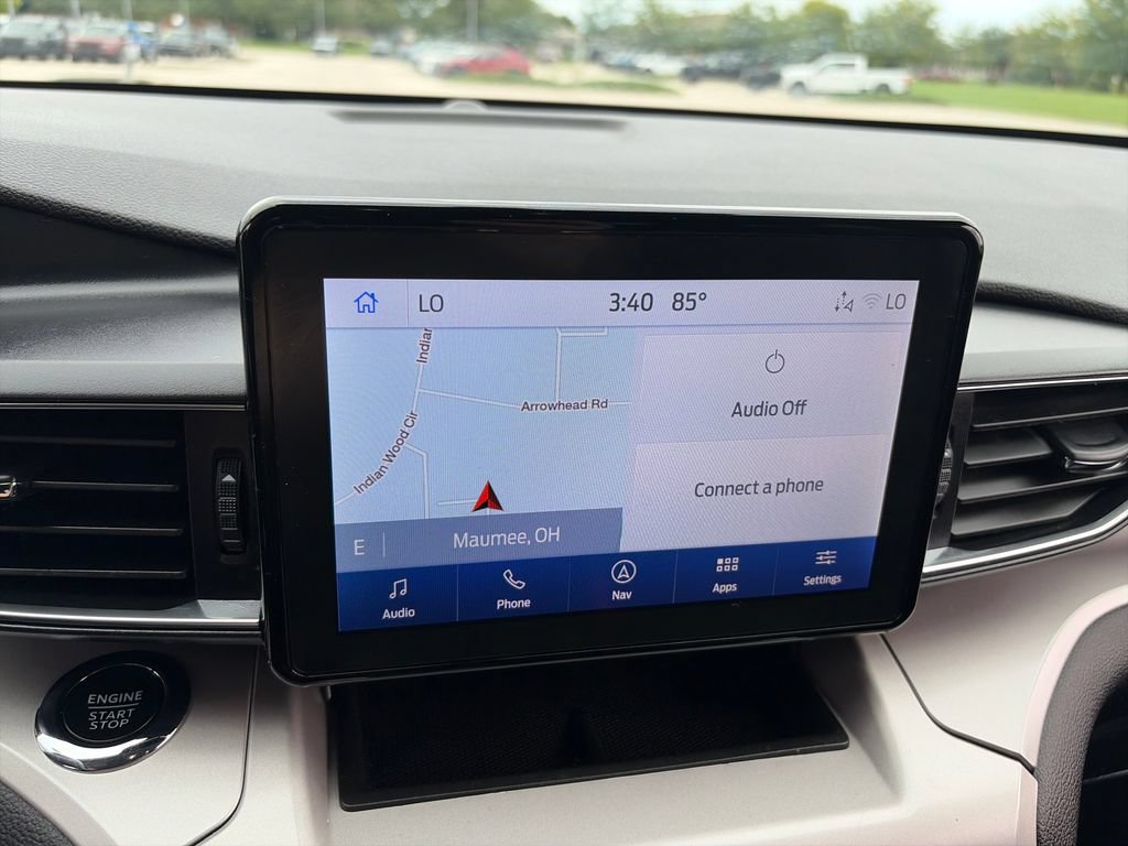 Used 2024 Ford Explorer XLT w/ Equipment Group 202A AWD/4WD image 20