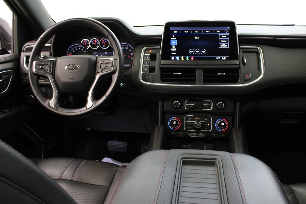 Used 2021 Chevrolet Tahoe RST w/ Luxury Package RWD image 9