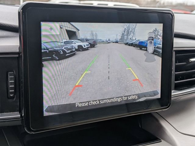 Used 2022 Ford Explorer XLT w/ Equipment Group 202A image 25