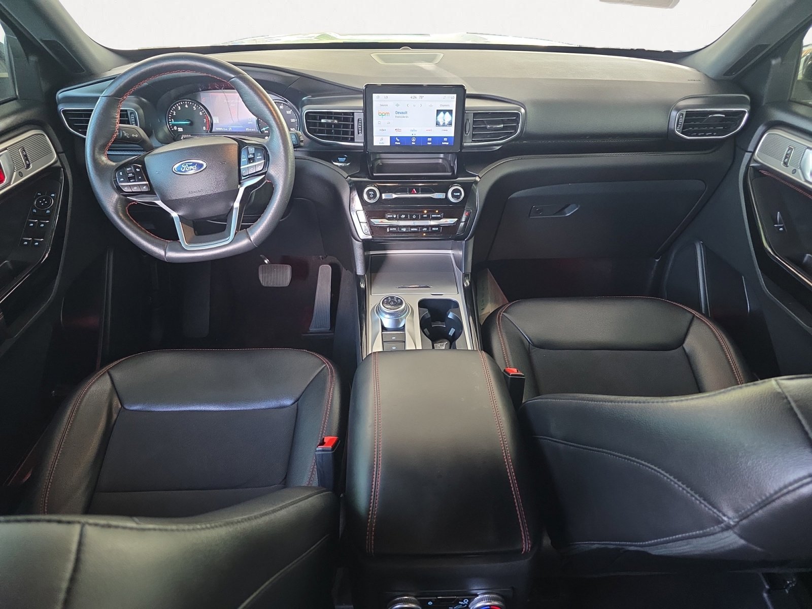 Used 2024 Ford Explorer ST-Line w/ Class IV Trailer Tow Package image 2