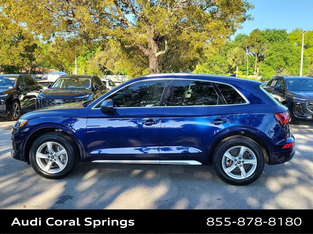 Certified 2023 Audi Q5 2.0T Premium w/ Convenience Package image 11