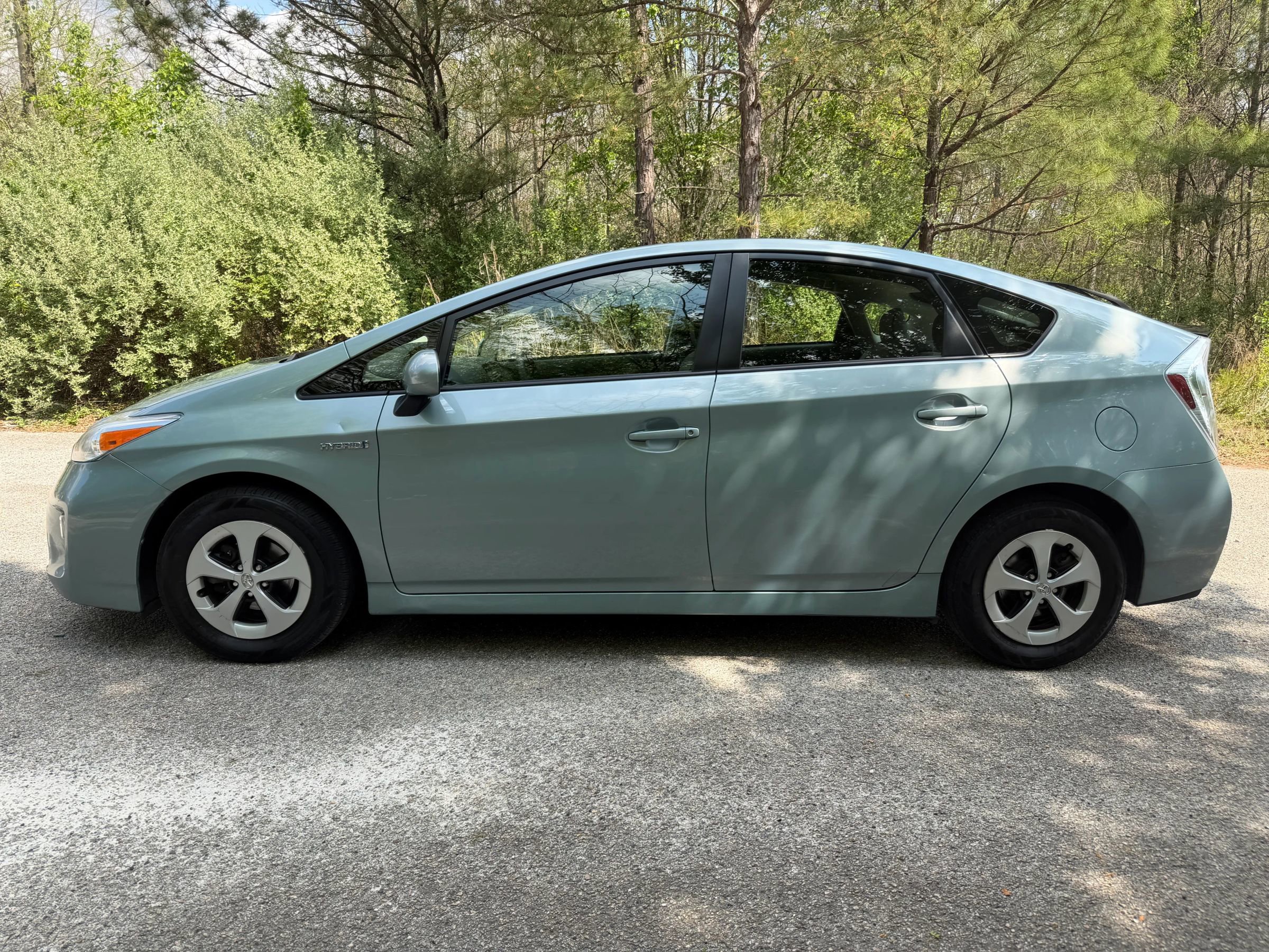 Used 2012 Toyota Prius Two image 2