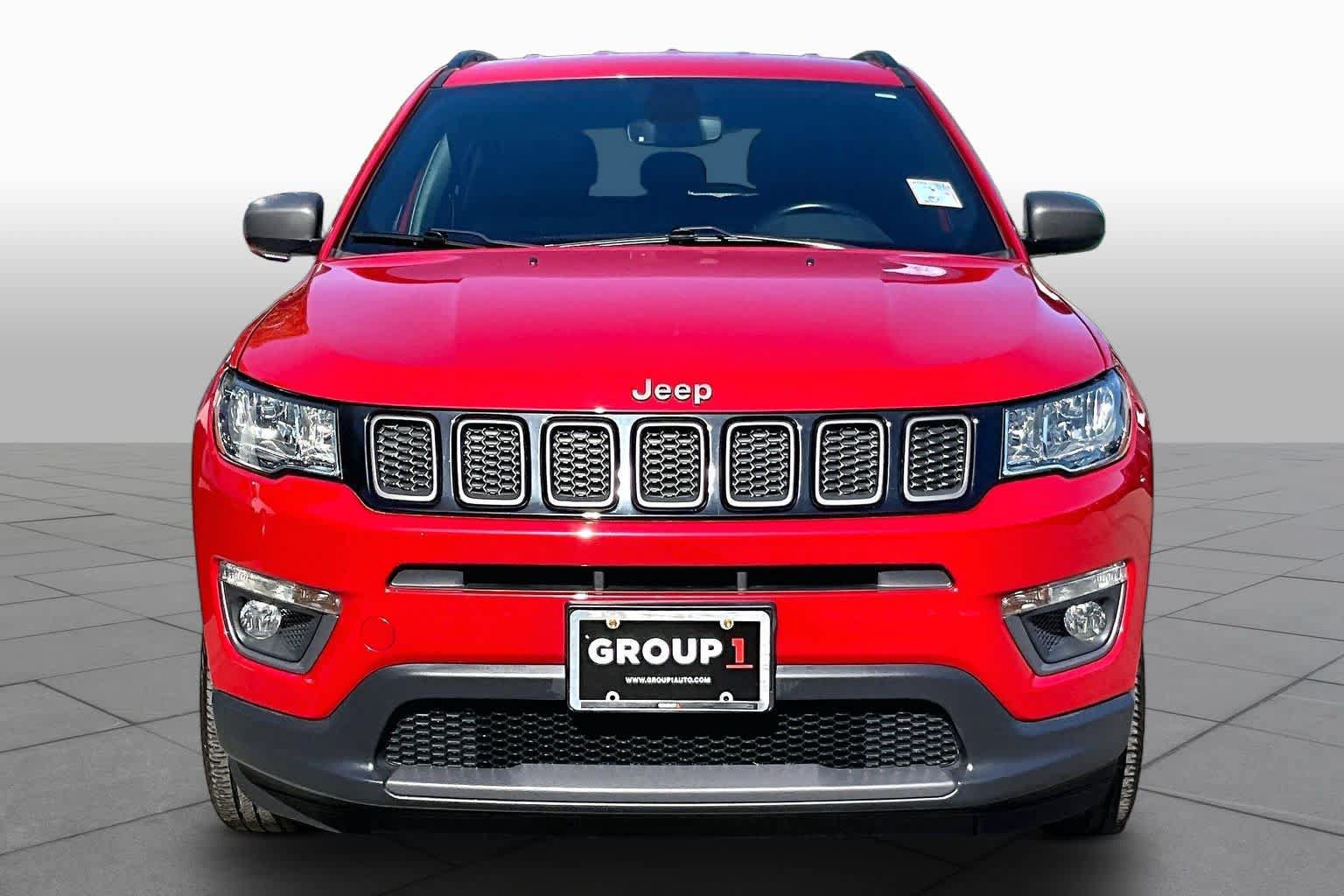 Used 2021 Jeep Compass Latitude AWD/4WD image 4