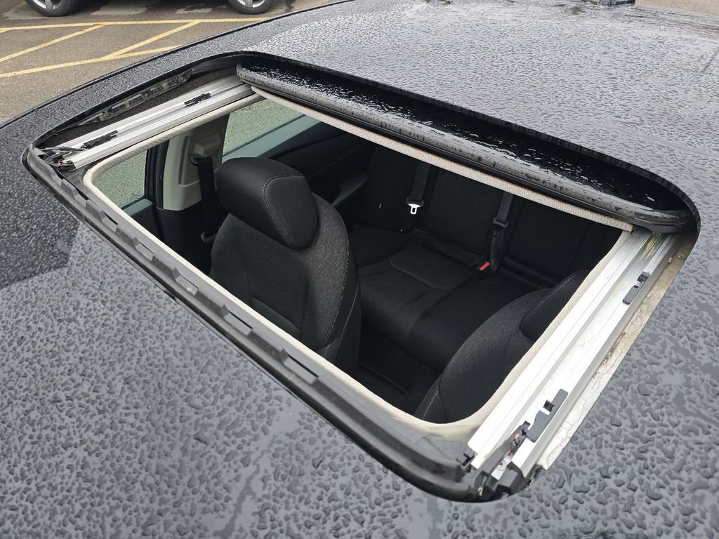 Used 2023 Honda Accord EX image 3