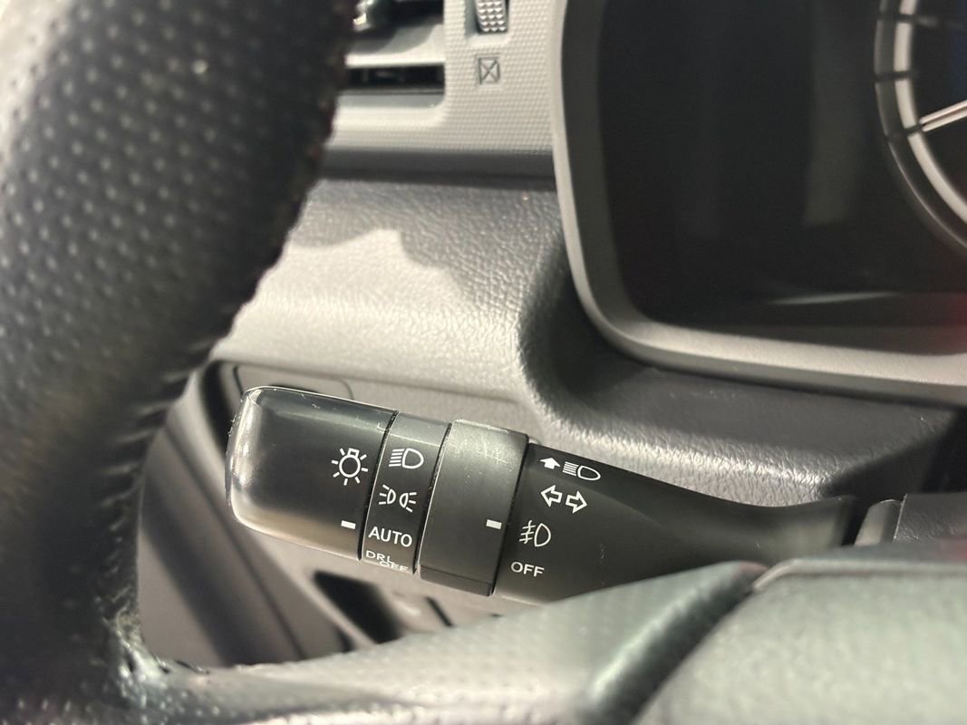 Used 2017 Toyota 4Runner Limited w/ Four Season Floor Mat Package image 15