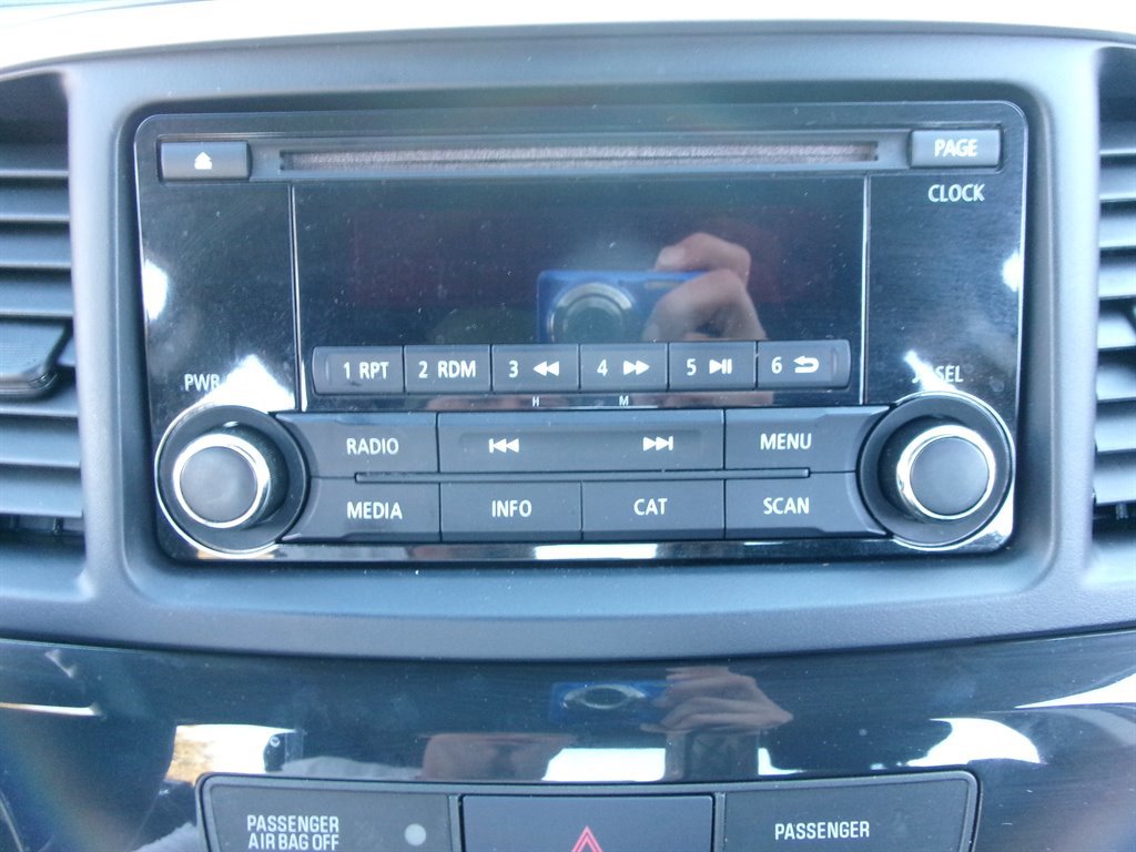 Used 2016 Mitsubishi Lancer ES image 29