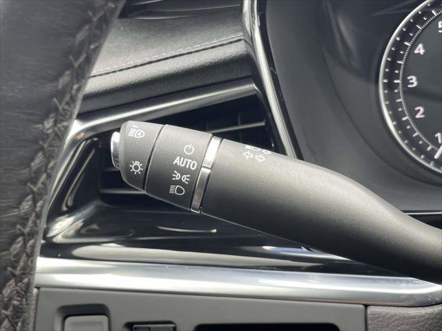 Used 2023 Cadillac XT6 Premium Luxury image 20