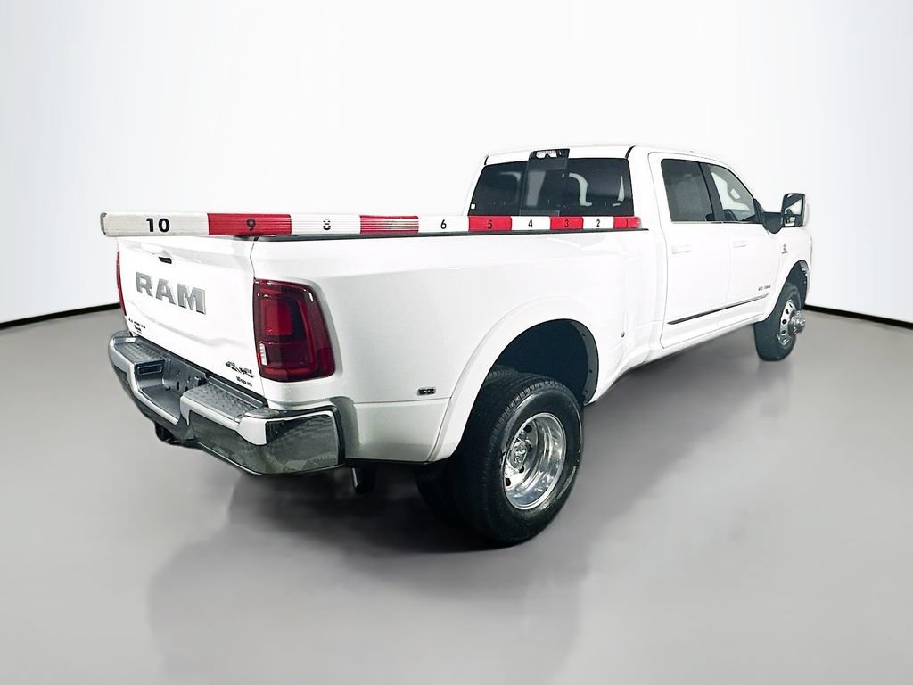 New 2025 RAM 3500 Limited w/ Towing Technology Group AWD/4WD image 7