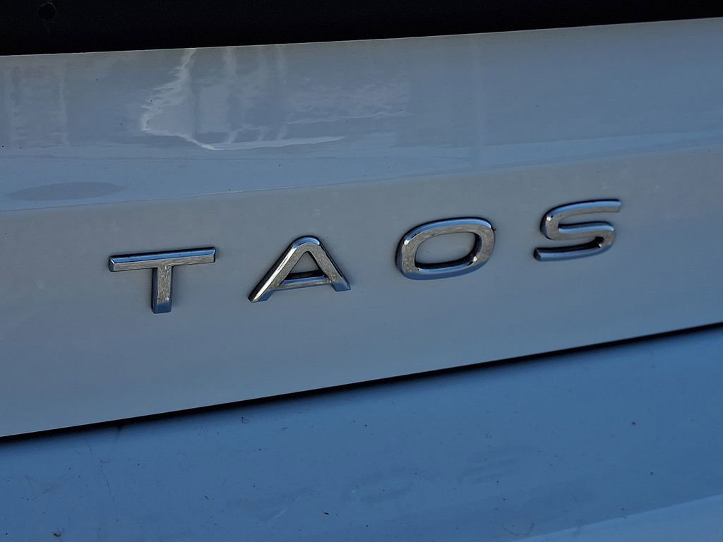 Used 2022 Volkswagen Taos SEL AWD/4WD image 34