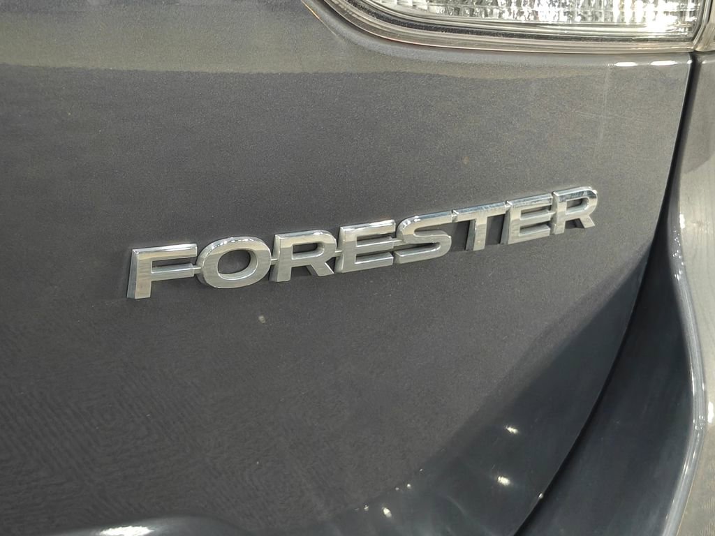 Used 2022 Subaru Forester Premium image 44
