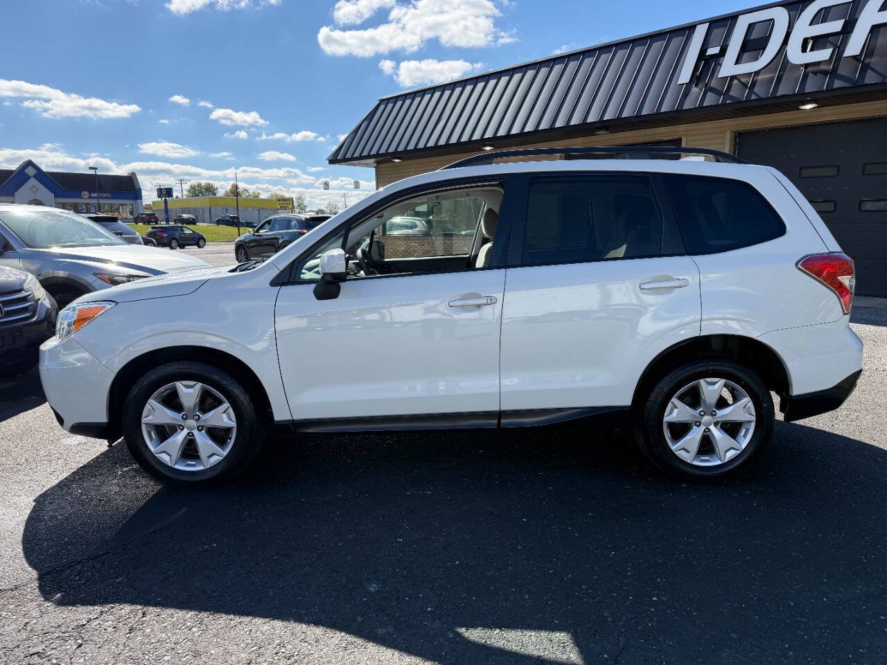 Used 2016 Subaru Forester 2.5i Premium AWD/4WD image 8