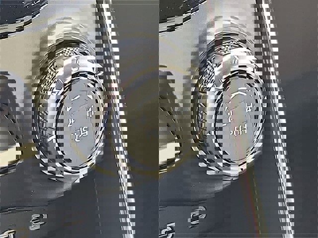 New 2025 Lexus LX 600 4WD w/ Luxury Package image 24