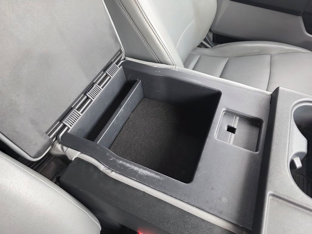 Used 2023 Ford F550 2WD Crew Cab Super Duty image 43