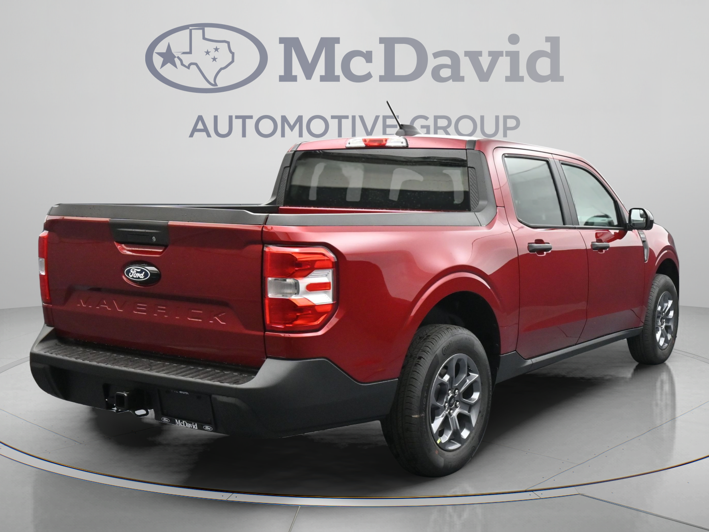 New 2026 Ford Maverick XLT w/ XLT Luxury Package FWD image 8