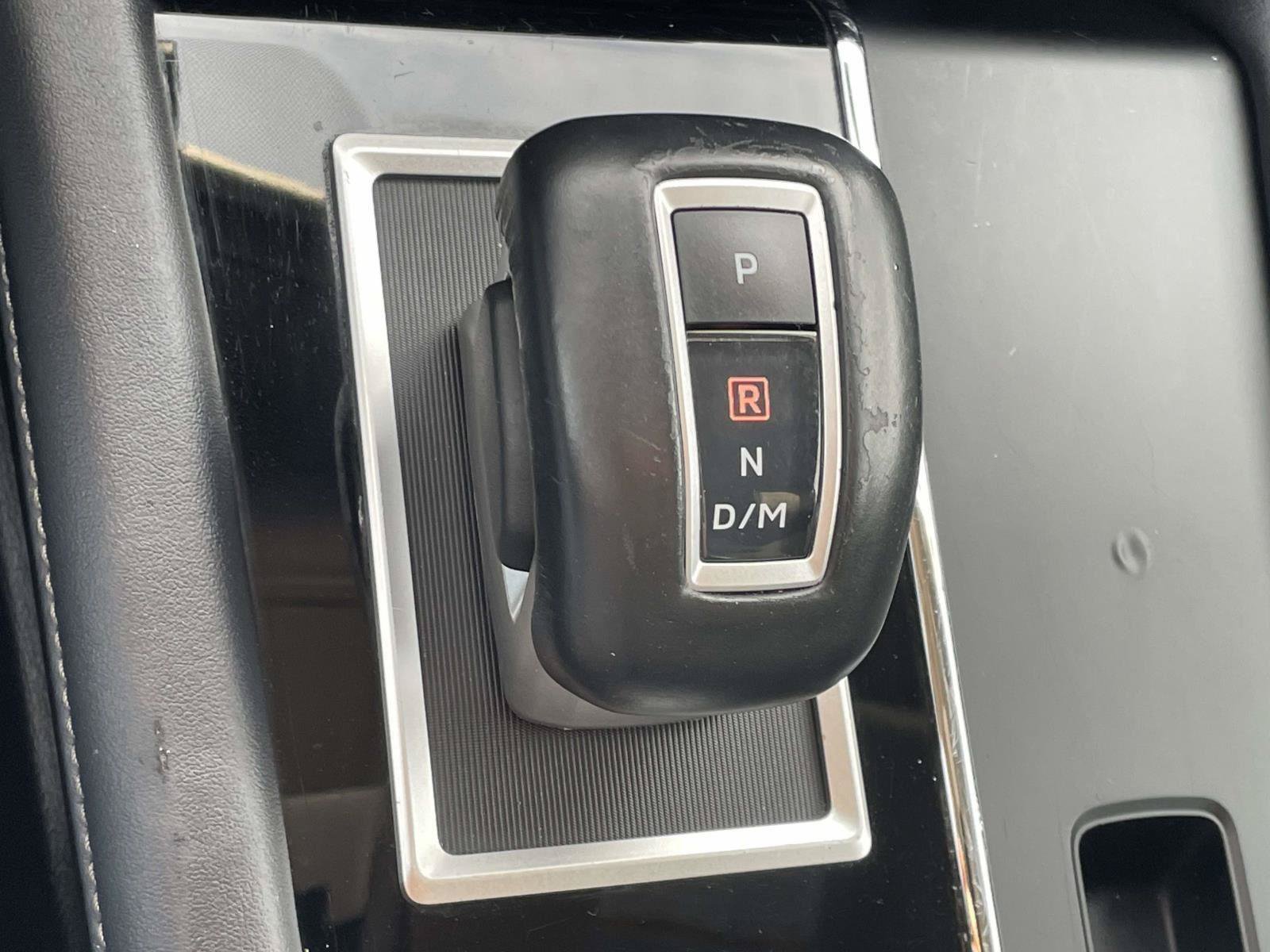 Used 2024 Mitsubishi Outlander SE AWD/4WD image 10