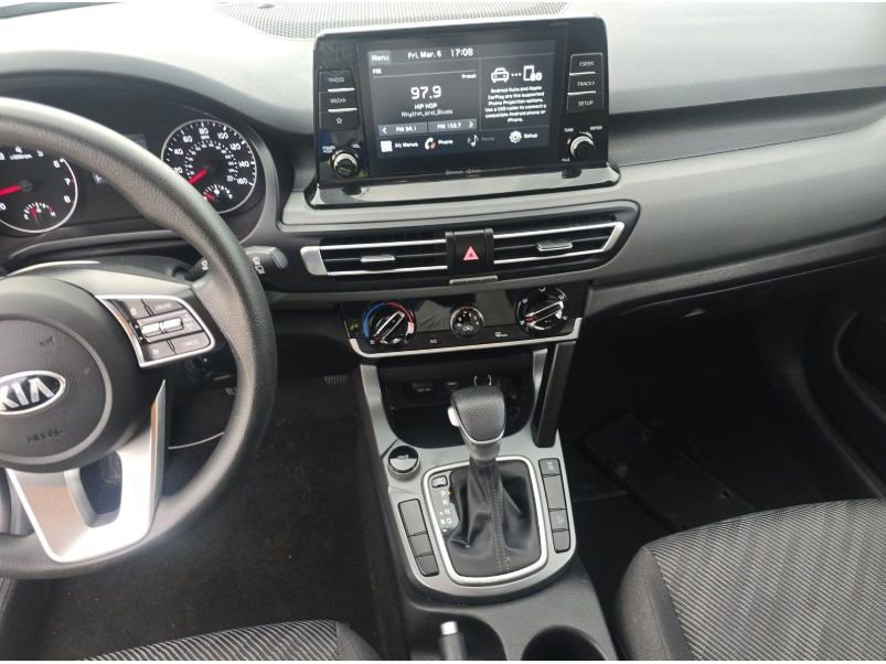 Used 2021 Kia Seltos LX image 26