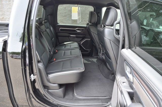 Used 2025 RAM 1500 Laramie AWD/4WD image 35