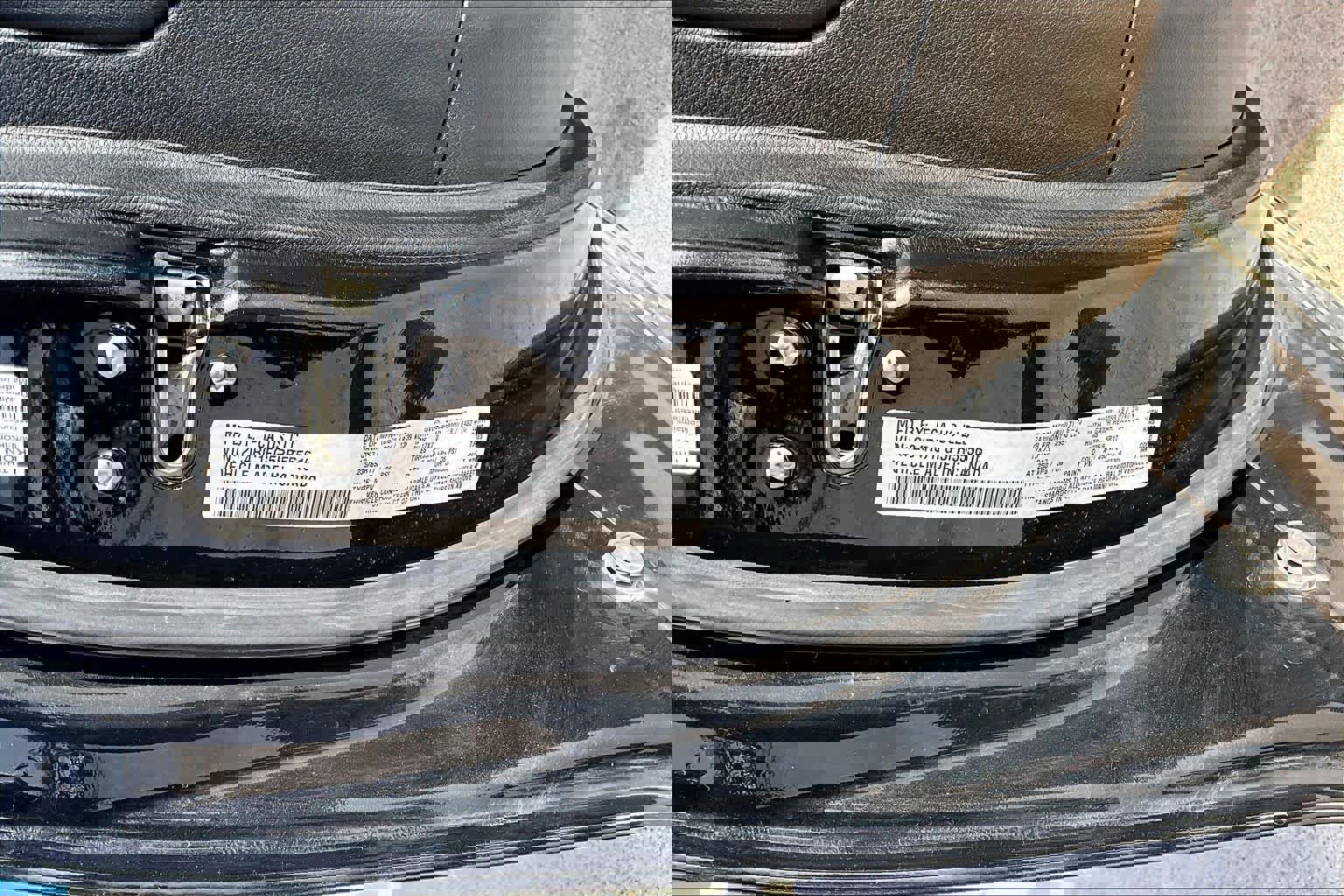 Used 2023 Chrysler Pacifica Touring image 33