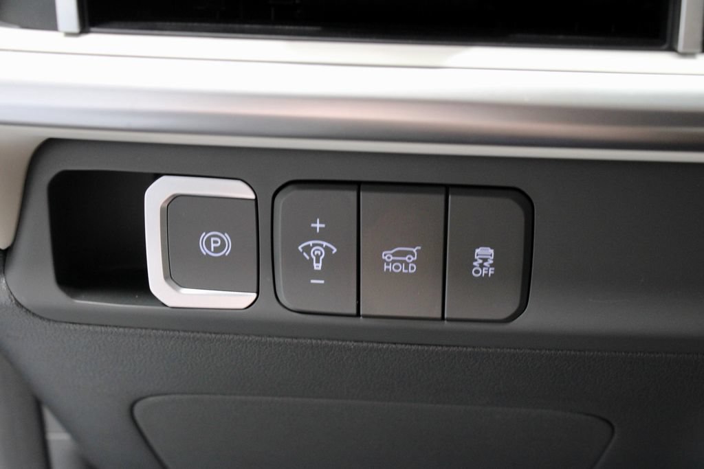 Certified 2024 Hyundai Santa Fe SEL AWD/4WD image 29