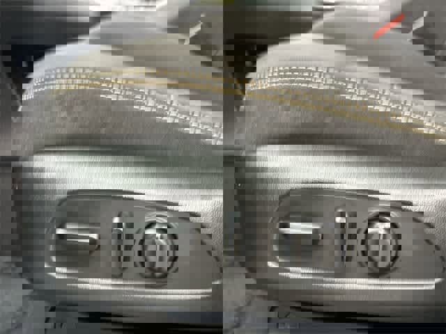 Used 2020 GMC Terrain SLE w/ Driver Convenience Package image 26