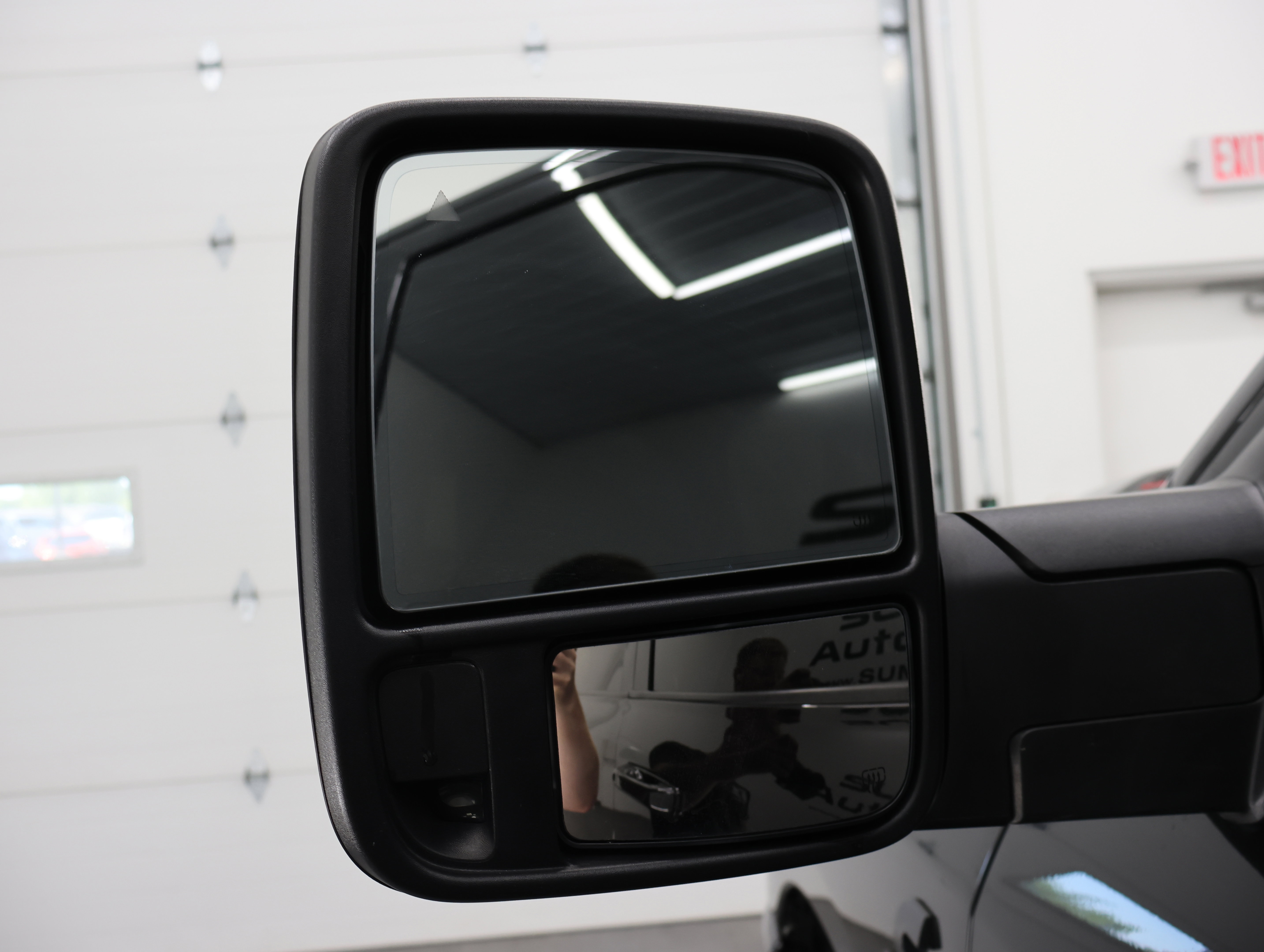Used 2024 RAM 3500 Laramie w/ Night Edition AWD/4WD image 39