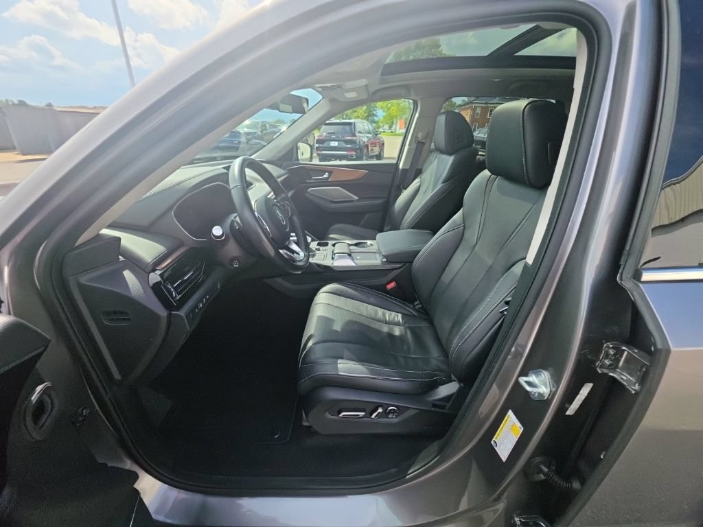 Used 2022 Acura MDX SH-AWD w/ Technology Package image 13