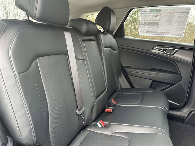New 2026 Kia Sportage EX w/ EX Panorama Roof Package image 24