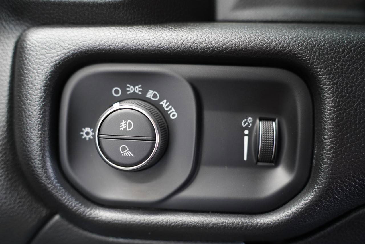 Used 2025 RAM 2500 Tradesman image 22