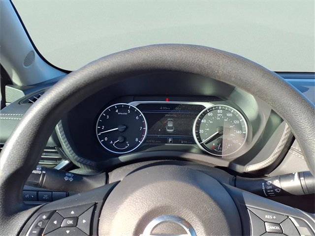 Used 2023 Nissan Sentra SV image 17